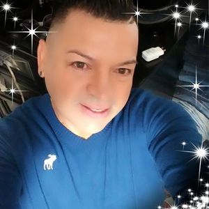 Meet your Posher, César